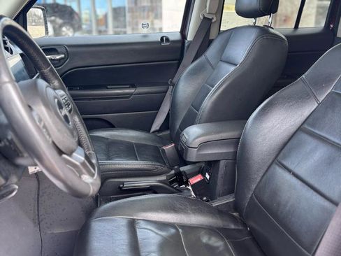 Used 2016 Jeep Patriot High Altitude image 5