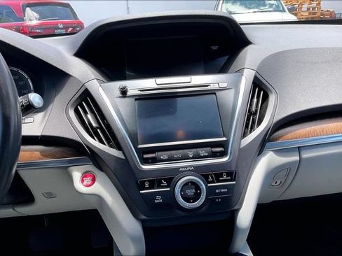 Used 2020 Acura MDX FWD w/ Technology Package image 6