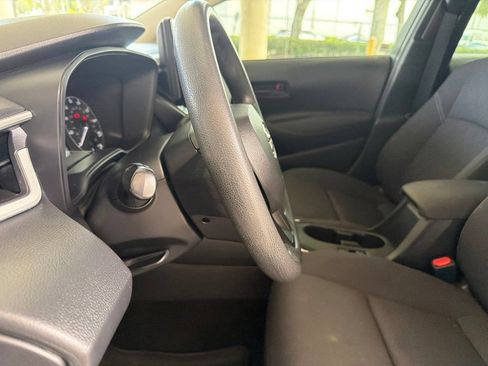Used 2023 Toyota Corolla LE FWD image 37
