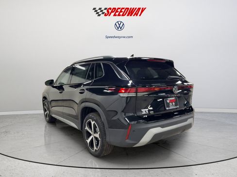 New 2026 Volkswagen Tiguan SE AWD/4WD image 8