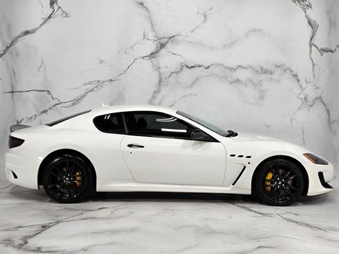 Used 2012 Maserati GranTurismo MC image 15