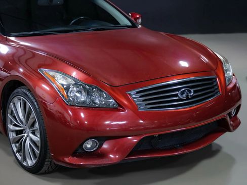 Used 2014 INFINITI Q60 Journey w/ Premium Package image 3