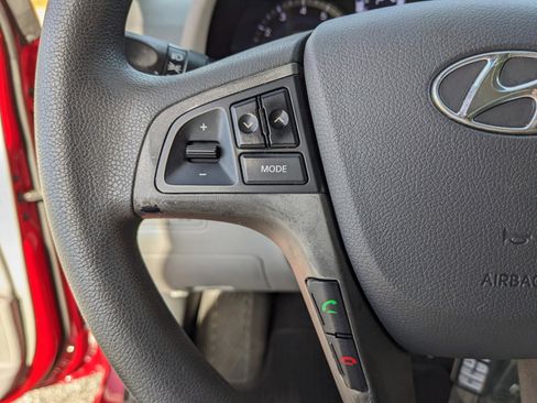 Used 2017 Hyundai Accent Value Edition image 35