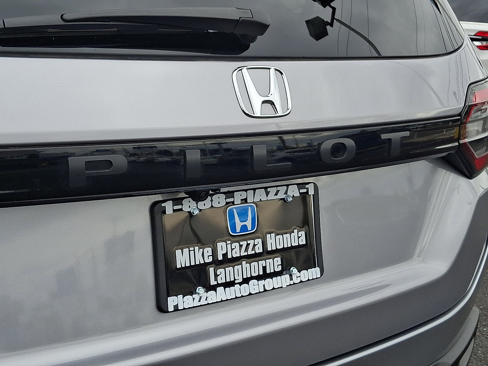 Used 2025 Honda Pilot EX-L image 30