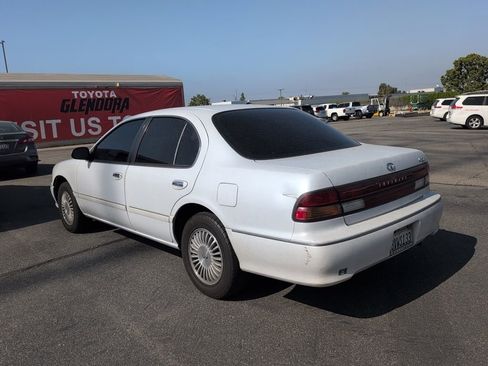 Used 1997 INFINITI I30 FWD image 5