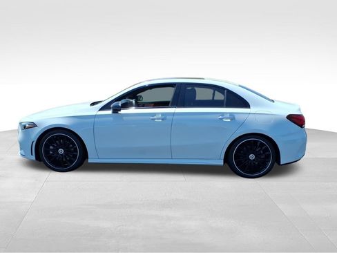 Used 2021 Mercedes-Benz A 220 image 24
