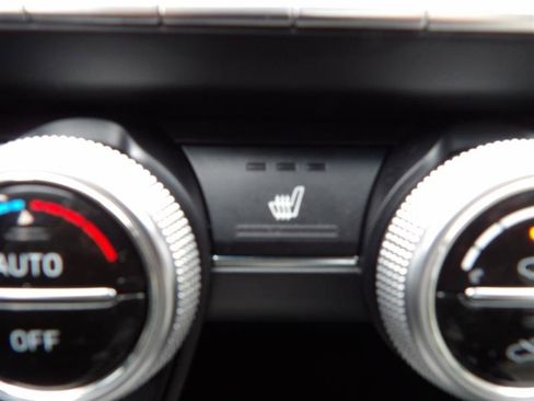 Used 2020 Genesis G70 3.3T image 21