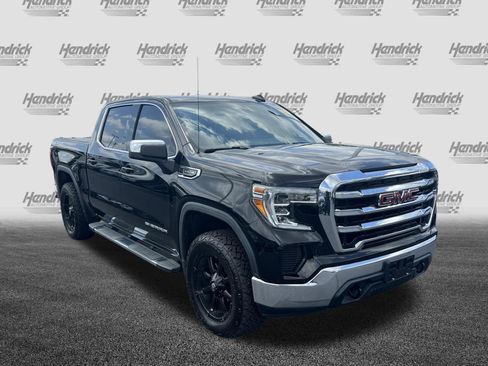Used 2019 GMC Sierra 1500 SLE w/ SLE Value Package AWD/4WD image 2