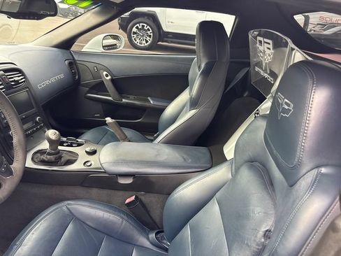 Used 2013 Chevrolet Corvette 427 w/ 1SC Preferred Equipment Group RWD image 26