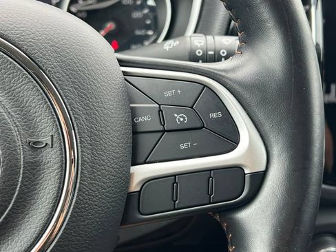 Used 2020 Jeep Compass Limited AWD/4WD image 21