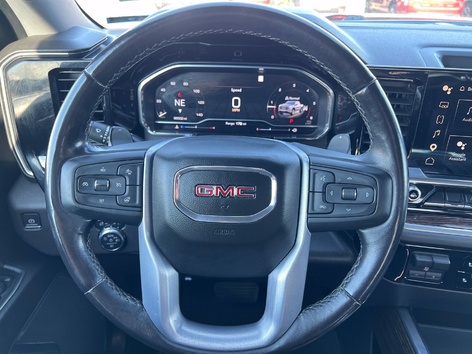 Used 2022 GMC Sierra 1500 Elevation w/ X31 Off-Road Package AWD/4WD image 14