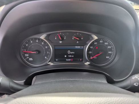 Used 2024 GMC Terrain SLT AWD/4WD image 22
