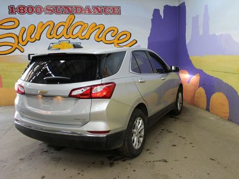 Used 2019 Chevrolet Equinox LT AWD/4WD image 4