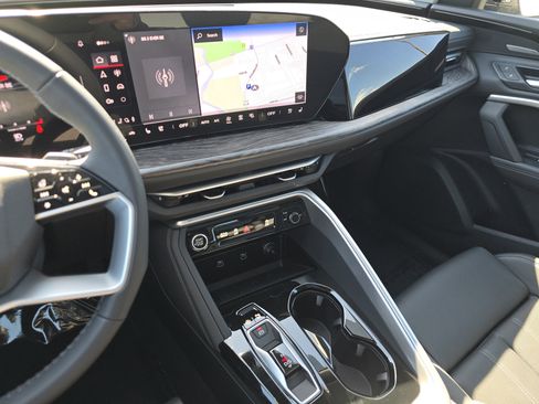 New 2025 Audi Q5 Premium Plus image 24