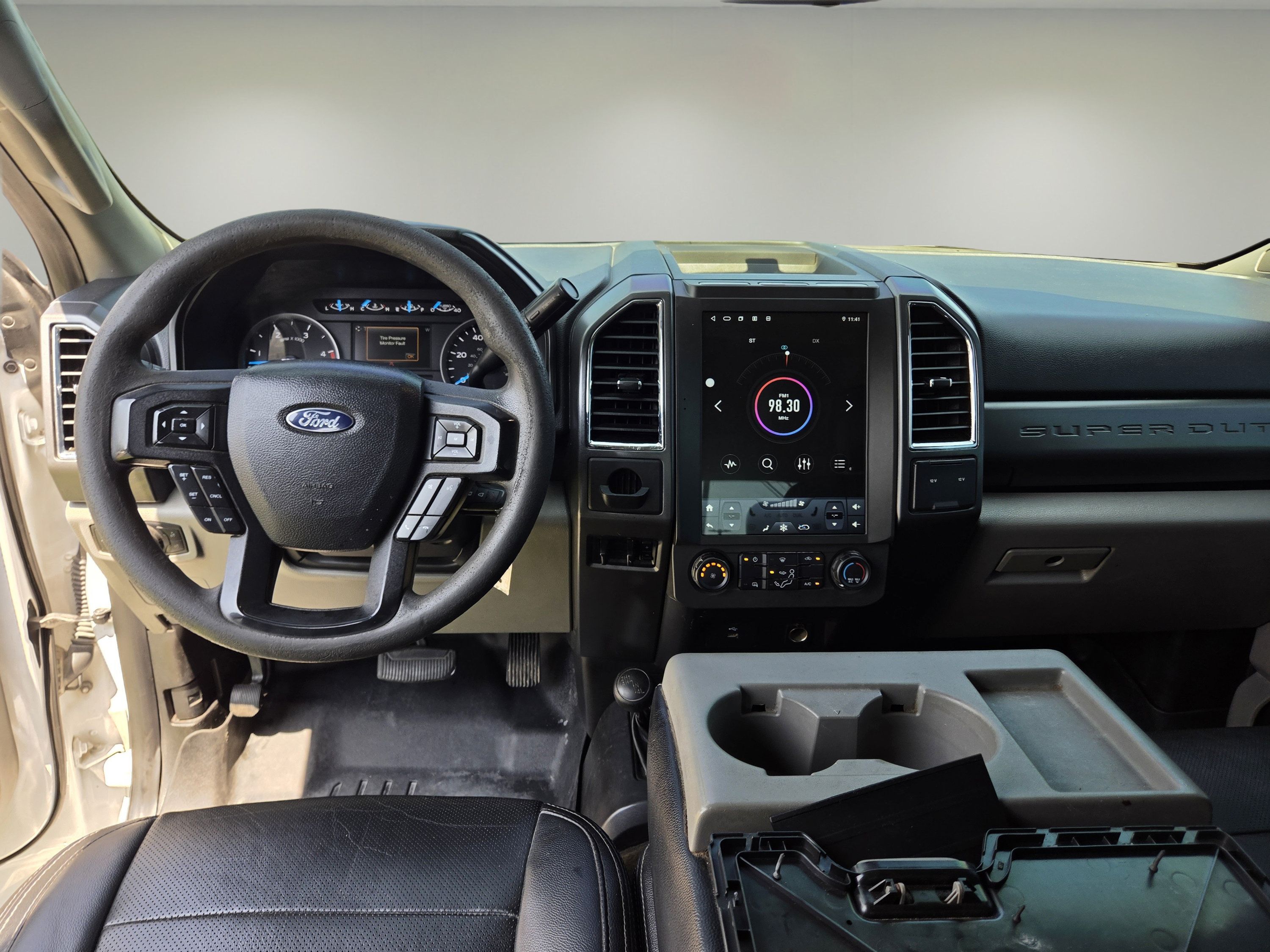 Used 2017 Ford F250 XLT AWD/4WD image 13