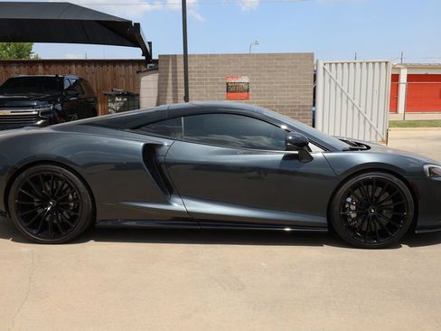Used 2020 McLaren GT RWD image 4