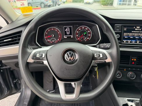 Used 2020 Volkswagen Jetta S image 21