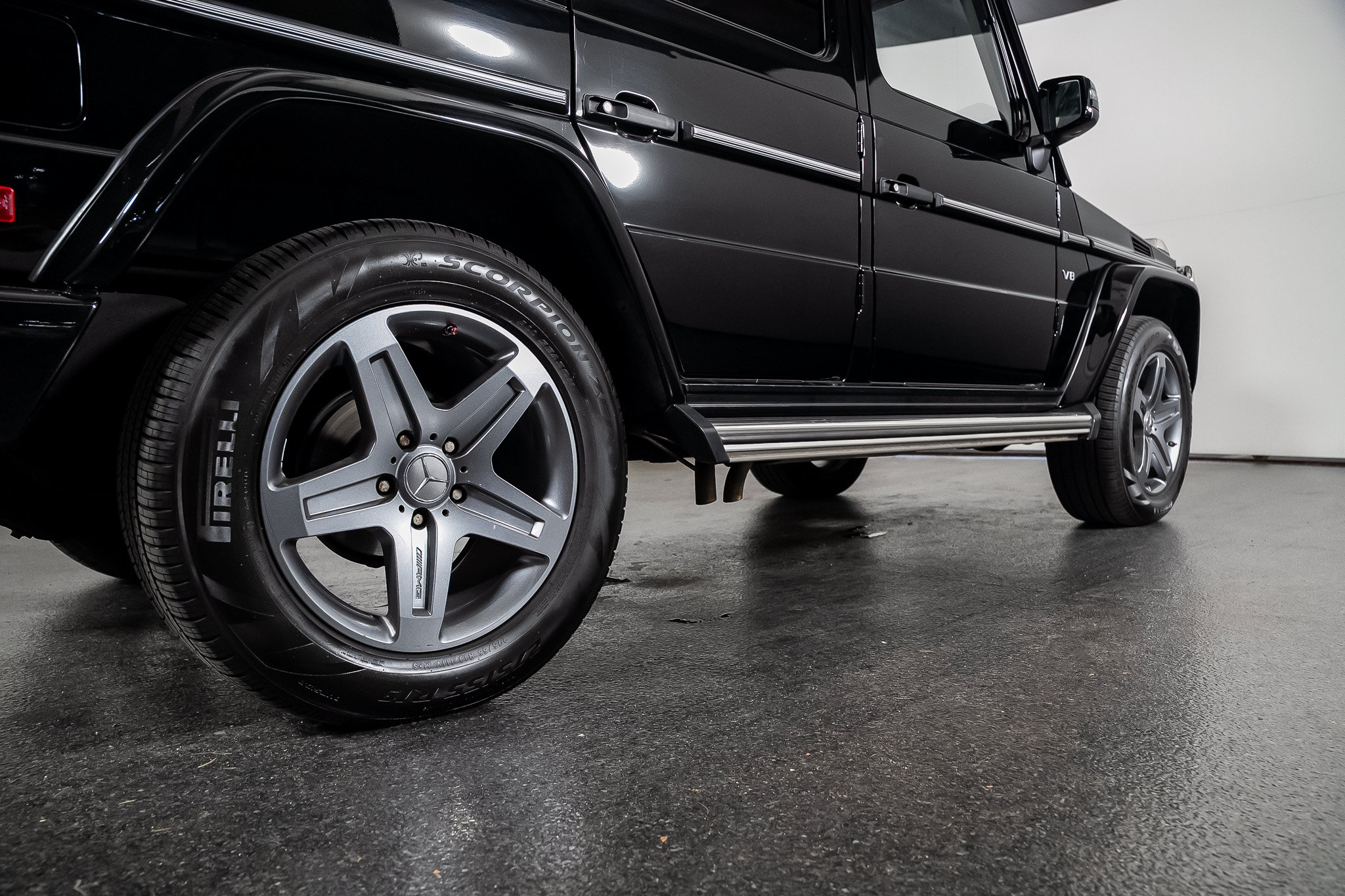 Used 2017 Mercedes-Benz G 550 image 34