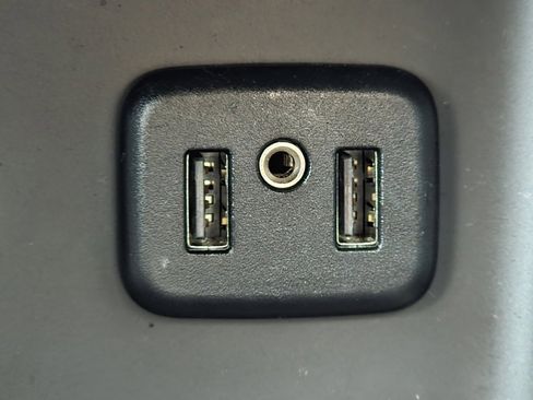 Used 2019 GMC Acadia Denali w/ Technology Package image 10