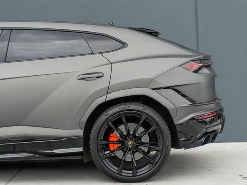 Used 2023 Lamborghini Urus S AWD/4WD image 20