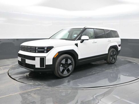 New 2026 Hyundai Santa Fe SE image 4