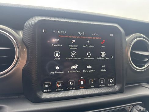 Used 2021 Jeep Wrangler Unlimited Sahara w/ Uconnect 4C Nav & Sound Group image 27