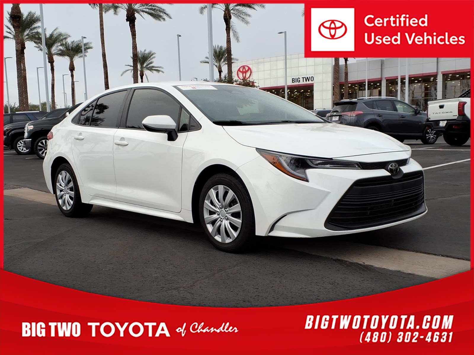 Used 2024 Toyota Corolla LE FWD image 1