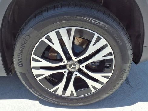 Used 2025 Mercedes-Benz GLA 250 image 5