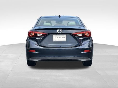 Used 2017 MAZDA MAZDA3 Grand Touring w/ Premium Equipment Package FWD image 4