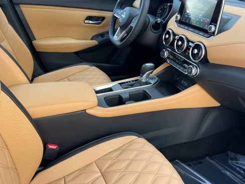 New 2025 Nissan Sentra SV w/ SV Premium Package image 17