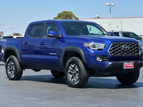 Certified 2023 Toyota Tacoma SR5 image 5