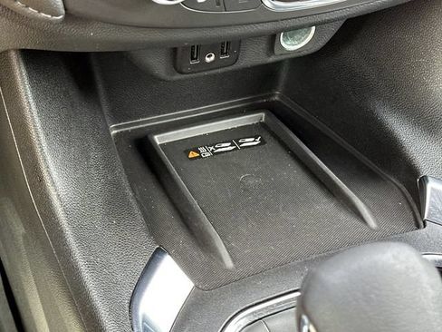 Certified 2023 Chevrolet Traverse LT FWD image 28