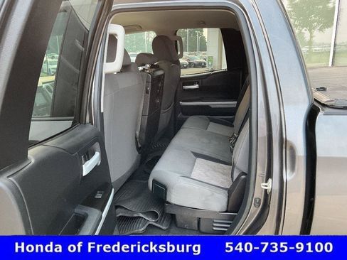 Used 2017 Toyota Tundra SR5 AWD/4WD image 22