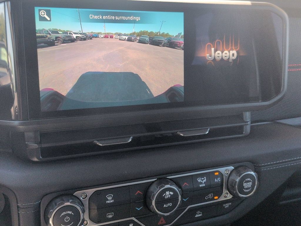 New 2026 Jeep Gladiator Mojave AWD/4WD image 22