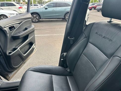 Certified 2025 Honda Passport Black Edition image 4