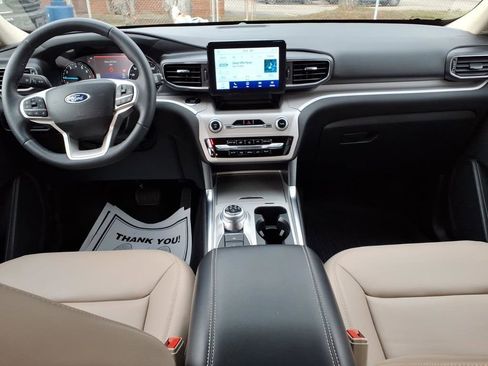 Used 2023 Ford Explorer XLT w/ Equipment Group 202A image 13