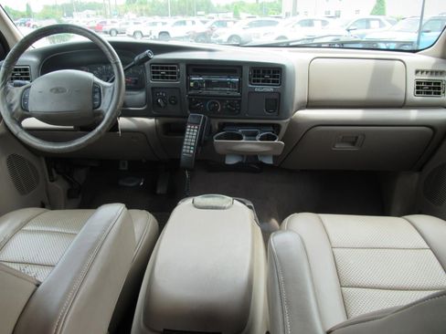 Used 2001 Ford F250 XL AWD/4WD image 15