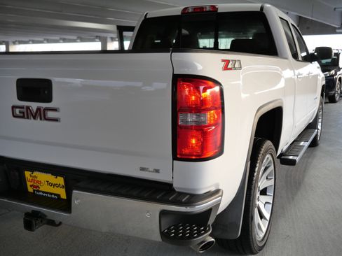 Used 2018 GMC Sierra 1500 SLE image 17