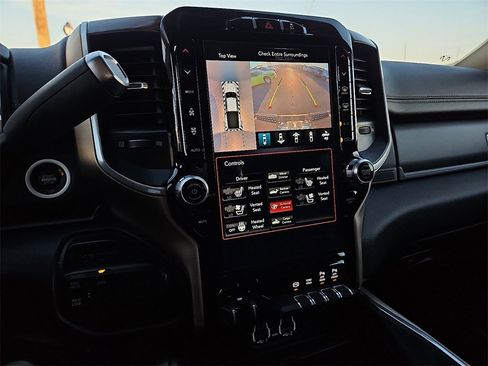 Used 2020 RAM 3500 Laramie image 29