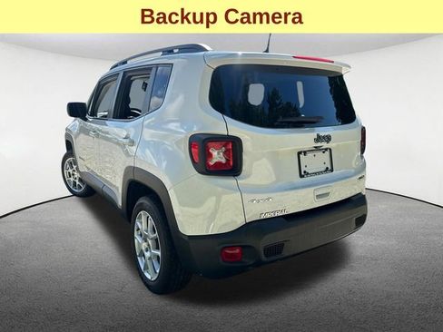 Used 2022 Jeep Renegade Latitude AWD/4WD image 10