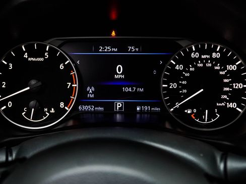 Used 2024 Nissan Altima 2.5 SR FWD image 32