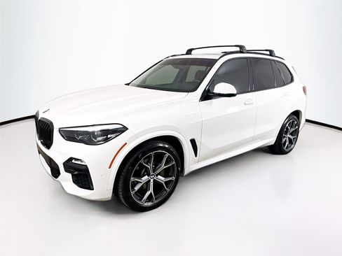 Used 2021 BMW X5 sDrive40i w/ M Sport Package image 1