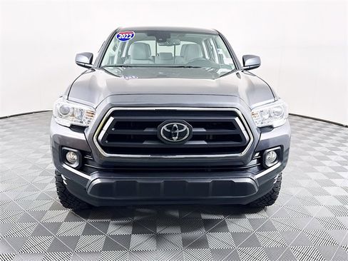 Used 2022 Toyota Tacoma SR5 image 2