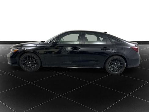 Used 2025 Honda Civic Sport image 2