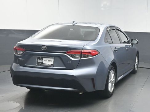 Used 2021 Toyota Corolla LE w/ LE Convenience Package FWD image 7
