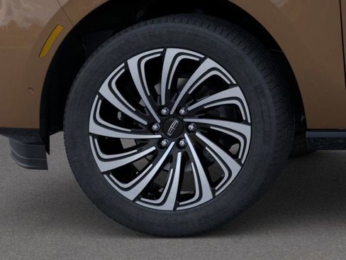 New 2026 Lincoln Navigator Black Label AWD/4WD image 19