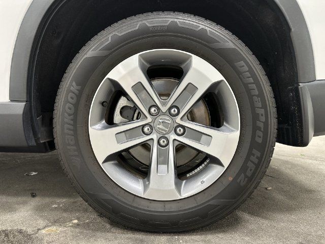 Used 2025 Honda Pilot EX-L image 12
