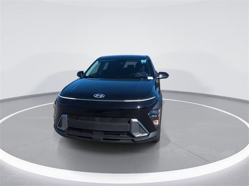 New 2026 Hyundai Kona SE image 3