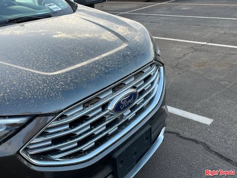 Used 2019 Ford Edge Titanium w/ Equipment Group 301A FWD image 7