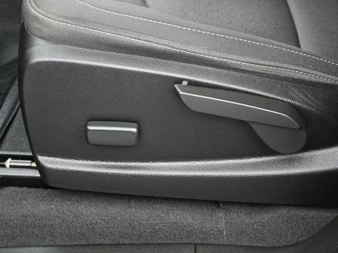 Used 2021 GMC Canyon Elevation w/ Trailering Package image 9